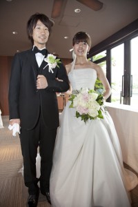 福岡　結婚準備の相談　ウエディングアルバム　ロケ撮　前撮りの撮影　披露宴の写真　ブライダル写真　0358　オシャレな写真　