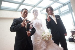 福岡　フォトスタジオ　結婚準備　披露宴の写真　ウエディングアルバム　ブライダル撮影　前撮り　マリゾン　ロケ撮　オシャレ　0358