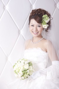 福岡　結婚準備　ブライダル写真　ウエディングアルバム　披露宴の写真　ロケ撮　0358　前撮り　広告撮影