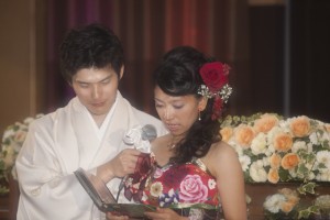 福岡　フォトスタジオ　結婚式の写真　オシャレなアルバム　前撮り　ロケ撮　安い　かっこいい　ウエディングアルバム　0358