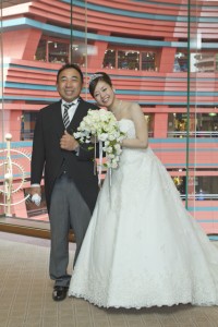 福岡市　天神　大名　写真スタジオ　前撮り　ブライダル撮影　ロケ撮　ウエディングアルバム　結婚式の写真　オシャレ　0358